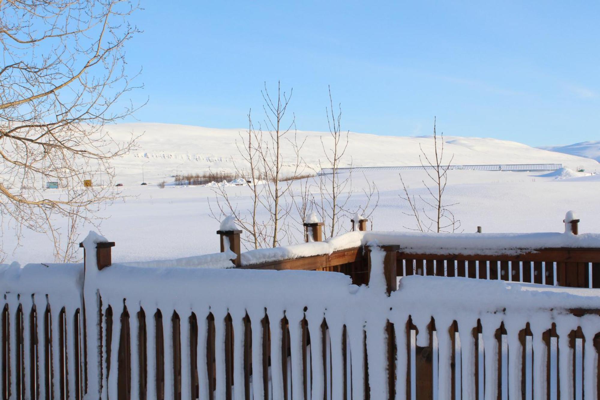 Lonsa Guesthouse Akureyri Bagian luar foto