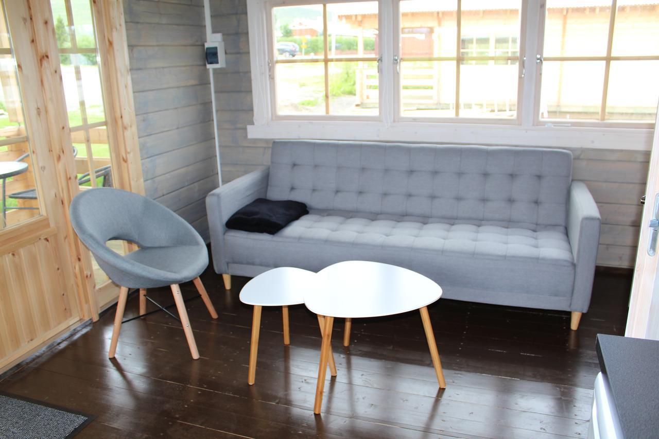 Lonsa Guesthouse Akureyri Bagian luar foto