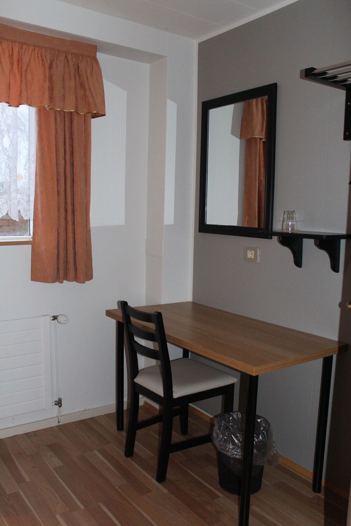 Lonsa Guesthouse Akureyri Bagian luar foto